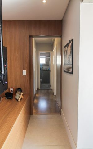 Apartamento à venda com 104m², 3 quartos e 2 vagas Apartamento à venda com 104m², 3 quartos e 2 vagasCorredor