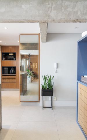 Apartamento à venda com 104m², 3 quartos e 2 vagas Apartamento à venda com 104m², 3 quartos e 2 vagasSala