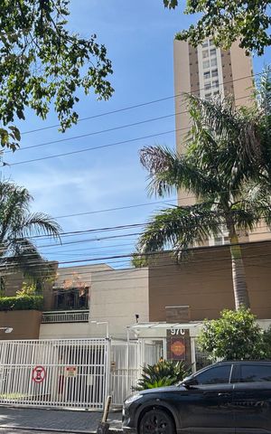 Apartamento à venda com 104m², 3 quartos e 2 vagas Apartamento à venda com 104m², 3 quartos e 2 vagasFachada