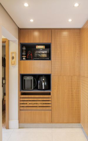 Apartamento à venda com 104m², 3 quartos e 2 vagas Apartamento à venda com 104m², 3 quartos e 2 vagasCozinha