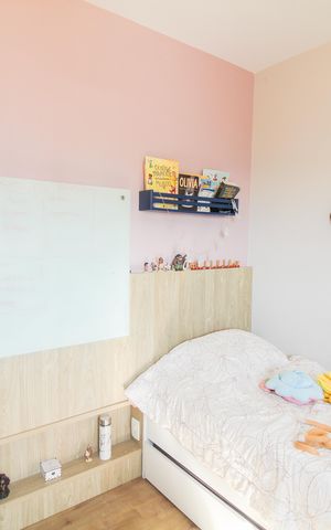 Apartamento à venda com 104m², 3 quartos e 2 vagas Apartamento à venda com 104m², 3 quartos e 2 vagasQuarto 2