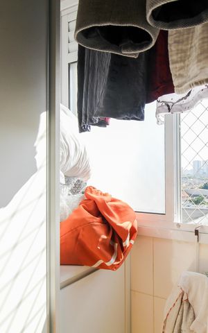 Apartamento à venda com 104m², 3 quartos e 2 vagas Apartamento à venda com 104m², 3 quartos e 2 vagasÁrea de Serviço
