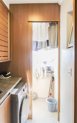 Apartamento à venda com 104m², 3 quartos e 2 vagas Apartamento à venda com 104m², 3 quartos e 2 vagasÁrea de Serviço