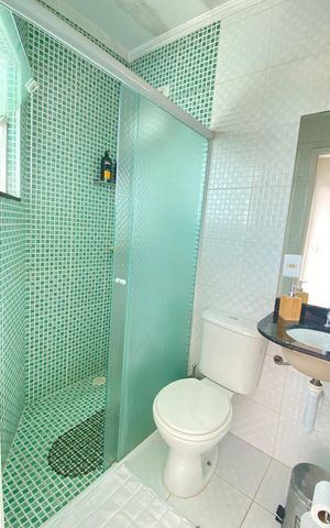 Casa à venda com 111m², 3 quartos e 2 vagas Casa à venda com 111m², 3 quartos e 2 vagasBanheiro