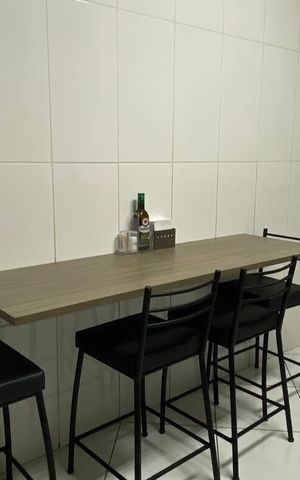 Casa à venda com 111m², 3 quartos e 2 vagas Casa à venda com 111m², 3 quartos e 2 vagasCozinha