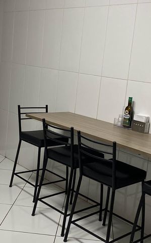 Casa à venda com 111m², 3 quartos e 2 vagas Casa à venda com 111m², 3 quartos e 2 vagasCozinha