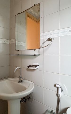 Apartamento à venda com 76m², 2 quartos e 1 vaga Apartamento à venda com 76m², 2 quartos e 1 vagaBanheiro Social