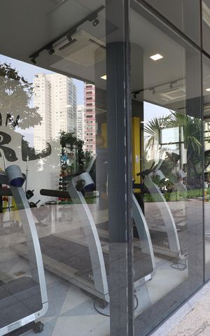 Apartamento à venda com 60m², 2 quartos e 1 vagaAcademia