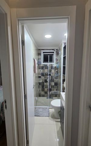 Apartamento à venda com 44m², 2 quartos e 1 vaga Apartamento à venda com 44m², 2 quartos e 1 vagaBanheiro