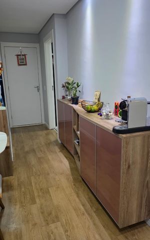 Apartamento à venda com 44m², 2 quartos e 1 vaga Apartamento à venda com 44m², 2 quartos e 1 vagaSala