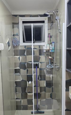 Apartamento à venda com 44m², 2 quartos e 1 vaga Apartamento à venda com 44m², 2 quartos e 1 vagaBanheiro