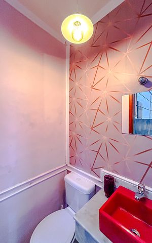 Casa à venda com 180m², 1 quarto e 1 vagaLavabo