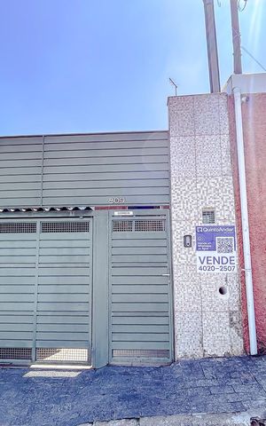 Casa à venda com 180m², 1 quarto e 1 vagaFachada com Plaquinha