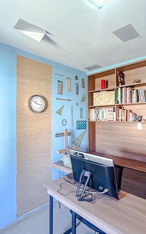 Casa à venda com 180m², 1 quarto e 1 vagaEscritório