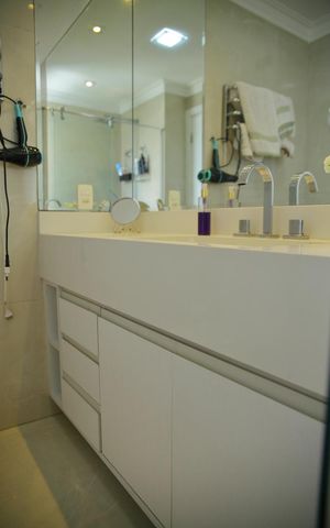Apartamento à venda com 123m², 3 quartos e 2 vagasBanheiro da Suíte 