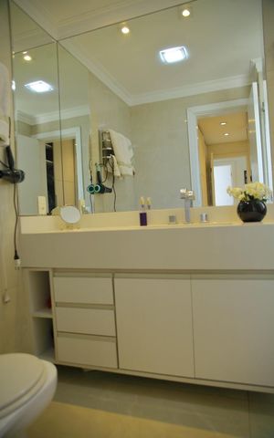 Apartamento à venda com 123m², 3 quartos e 2 vagasBanheiro da Suíte 