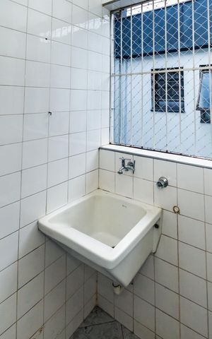Apartamento à venda com 76m², 3 quartos e 1 vagaÁrea de Serviço