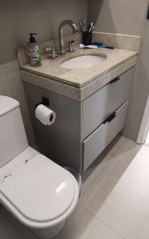 Apartamento para alugar com 328m², 4 quartos e 2 vagasBanheiro da suíte 4