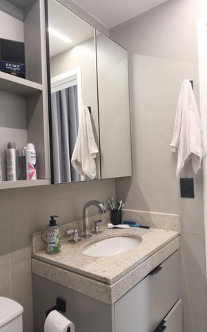 Apartamento para alugar com 328m², 4 quartos e 2 vagasBanheiro da suíte 4