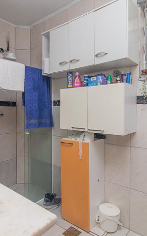 Apartamento à venda com 49m², 2 quartos e sem vagaBanheiro