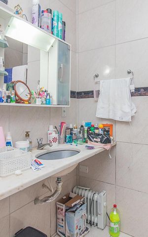 Apartamento à venda com 49m², 2 quartos e sem vagaBanheiro