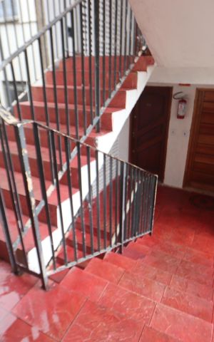 Apartamento à venda com 43m², 2 quartos e 1 vagaEscadas