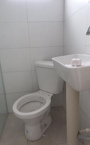 Casa à venda com 160m², 2 quartos e 2 vagasBanheiro