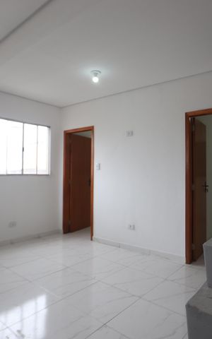Casa à venda com 160m², 2 quartos e 2 vagasSala