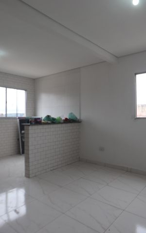 Casa à venda com 160m², 2 quartos e 2 vagasSala