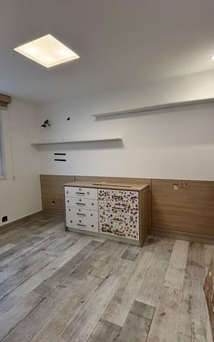 Apartamento à venda com 194m², 3 quartos e 3 vagas Apartamento à venda com 194m², 3 quartos e 3 vagasQuarto 3