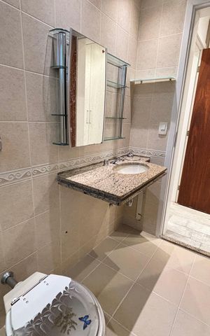 Apartamento à venda com 194m², 3 quartos e 3 vagas Apartamento à venda com 194m², 3 quartos e 3 vagasBanheiro do Quarto 1