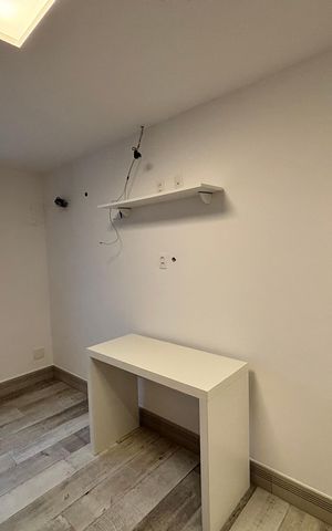 Apartamento à venda com 194m², 3 quartos e 3 vagas Apartamento à venda com 194m², 3 quartos e 3 vagasQuarto 1