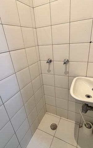 Apartamento à venda com 194m², 3 quartos e 3 vagas Apartamento à venda com 194m², 3 quartos e 3 vagasBanheiro de serviço