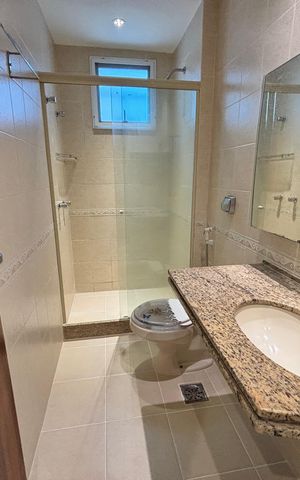 Apartamento à venda com 194m², 3 quartos e 3 vagas Apartamento à venda com 194m², 3 quartos e 3 vagasBanheiro do Quarto 1