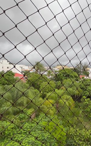 Apartamento à venda com 194m², 3 quartos e 3 vagas Apartamento à venda com 194m², 3 quartos e 3 vagasVaranda