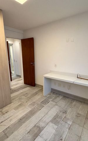 Apartamento à venda com 194m², 3 quartos e 3 vagas Apartamento à venda com 194m², 3 quartos e 3 vagasQuarto 2