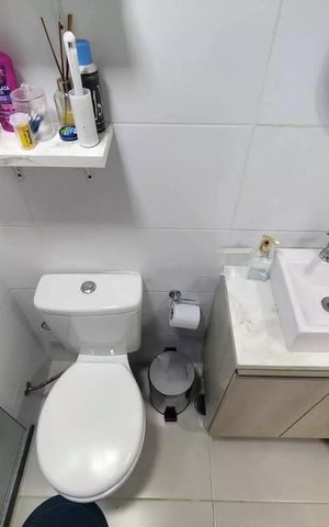 Apartamento à venda com 35m², 2 quartos e sem vaga Apartamento à venda com 35m², 2 quartos e sem vagaBanheiro