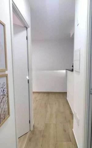 Apartamento à venda com 35m², 2 quartos e sem vaga Apartamento à venda com 35m², 2 quartos e sem vagaCorredor