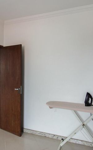 Casa à venda com 800m², 4 quartos e 5 vagas Casa à venda com 800m², 4 quartos e 5 vagasQuarto 2