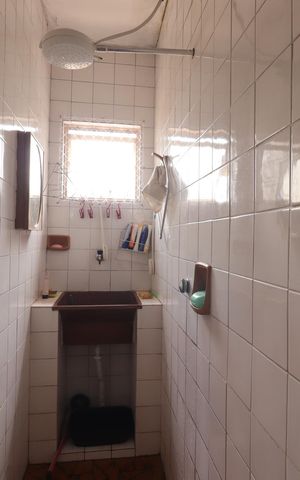 Casa para alugar com 240m², 3 quartos e 2 vagasBanheiro 1 da Casa 2