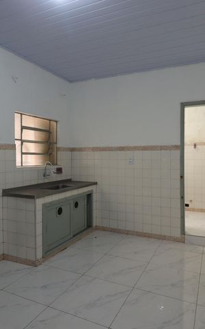 Casa para alugar com 240m², 3 quartos e 2 vagasCozinha da Casa 1