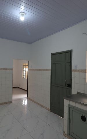 Casa para alugar com 240m², 3 quartos e 2 vagasCozinha da Casa 1