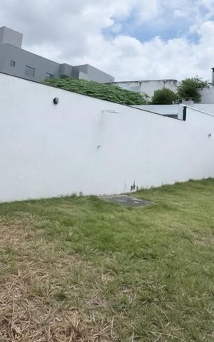 Casa à venda com 134m², 3 quartos e 4 vagas