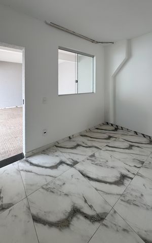 Casa à venda com 134m², 3 quartos e 4 vagas