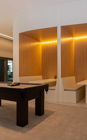 Studio para alugar com 25m², 1 quarto e sem vaga Studio para alugar com 25m², 1 quarto e sem vagaÁrea comum - Espaço de Jogos