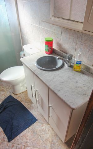 Casa para alugar com 140m², 3 quartos e 3 vagas Casa para alugar com 140m², 3 quartos e 3 vagasBanheiro da Suíte