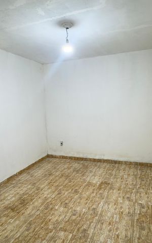 Casa para alugar com 529m², 2 quartos e 7 vagasQuarto