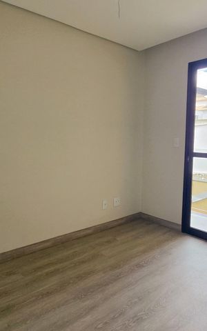Casa de condomínio à venda com 124m², 4 quartos e 2 vagas