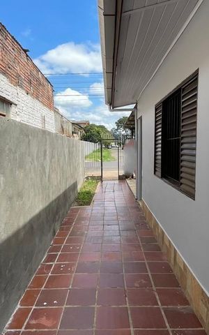 Casa à venda com 115m², 2 quartos e 2 vagas