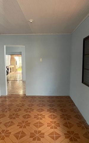 Casa à venda com 115m², 2 quartos e 2 vagas